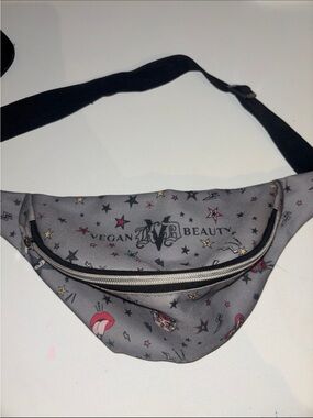 KVD Vegan Beauty Gray Star-Print Fanny Pack